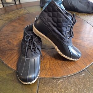 Womens Size 8 Duck Boots Lace Up